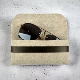 Чохол футляр для окулярів зі шкіряним ремінцем 16,5*7,5 см бежевий з чорним case-beige-2024